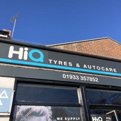 Hi Q Tyres Autocare Rushden Exterior Signage Blue Sky