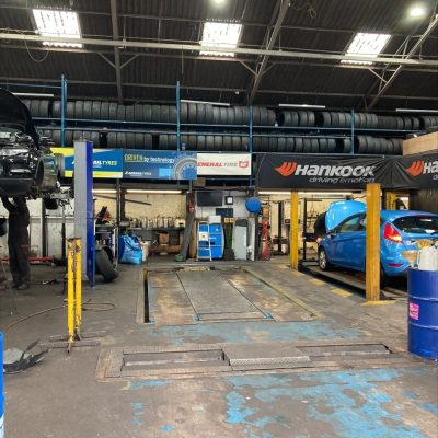 HiQ Tyres Autocare Dukinfield Marketing Team April Visit Interior ramp