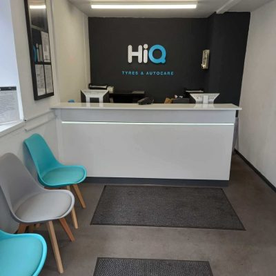 HiQ Tyres Autocare Chester waiting area seating