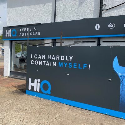 HiQ tyres & Autocare Horley-exterior new sign-4.jpg