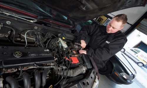 HiQ Helston Tyres and Autocare - team hard at work