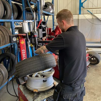 Hi Q Wellingborough Tyre Fitting