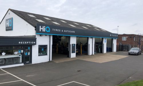 HiQ-Tyres-Autocare-Chelmsford-exterior-2.jpg