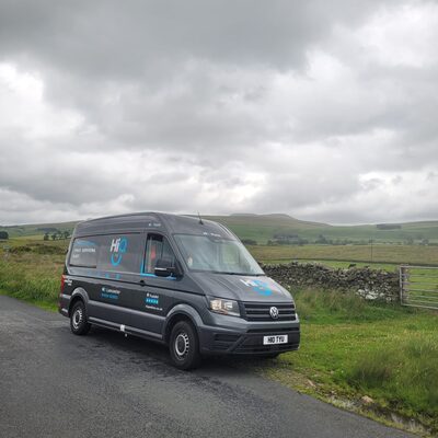 Hi Q Tyres Autocare Lancaster Mobile Van in the country side