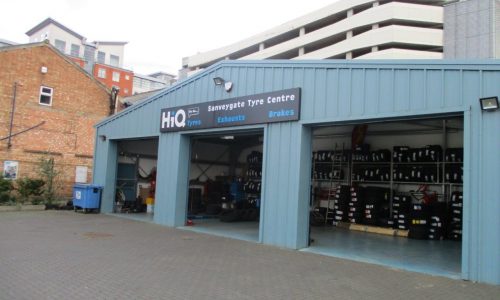 HiQ Leicester outside centre
