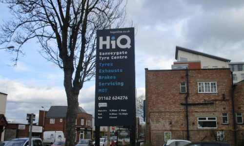 HiQ Leicester pylon outside centre