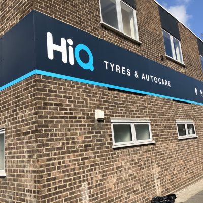 HiQ-Tyres-Autocare-Colchester-exterior-signage-2.jpg
