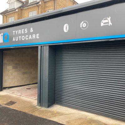 Hi Q Tyres Autocare Dover New Signage and MOT bay