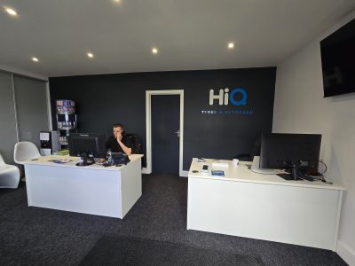 Hi Q Portslade Interior reception