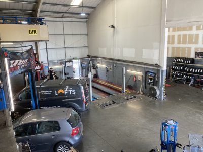 Hi Q Tyres Autocare Portslade Interior Workshop