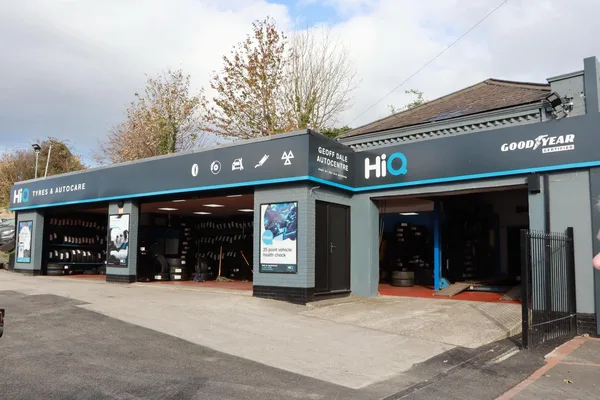 Hi Q Tyres Autocare Franchise With Us Page Hi Q Queensferry beauty shot