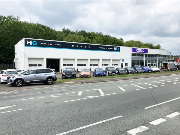 Hi Q Tyres Autocare Franchise With Us Page Hi Q Halesowen beauty shot