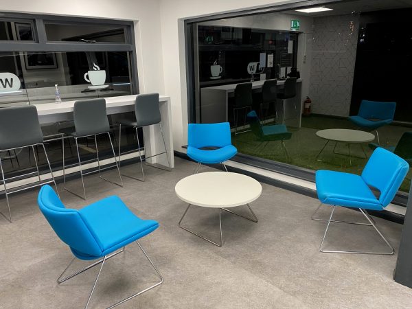 Hi Q Tyres Autocare Chelmsford waiting area