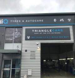 Hi Q Tyres Autocare Havant Team new signage