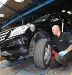 HiQ Tyres & Autocare Wolverhampton workshop capability.jpg