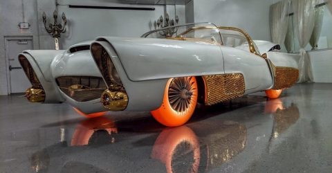 Restored 1950's autonomous concept vehicle, the Golden Sahara II unveiled